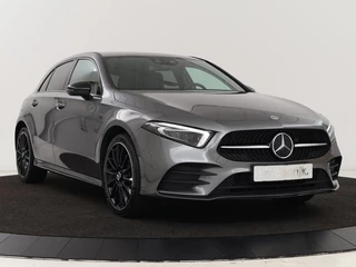 Mercedes-Benz A-Klasse Mercedes-Benz A-klasse 250 e AMG Line | Widescreen | Camera |  Sfeerverlichting | Stoelverwarming | Full-LED | Navigatie | DAB+ | Cruise control - afbeelding nr 36