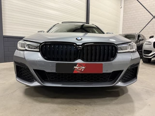 BMW 5 Serie BLUESTONE-METALLIC/PANO/H&K/HEAD-UP/LASER/KEYLESS/DISPLAY-KEY/CARPLAY/STANDKACHEL/SHADOW-LINE/PRIVACY/NET OH BEURT GEHAD BIJ BMW DEALER - afbeelding nr 4