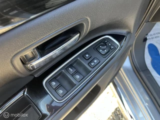 Mitsubishi Outlander Mitsubishi Outlander 2.0 PHEV instyle+Dealer onderhouden - afbeelding nr 30