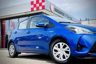 Toyota Yaris Toyota Yaris 1.5 Hyb. Active / CLIMA / CAMERA / CRUISE - afbeelding nr 3