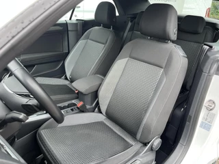 Volkswagen T-Roc Volkswagen T-Roc Cabrio 1.5 TSI Style 150pk Automaat | Adaptieve Cruise | Stoelverwarming | Digitale Cock pit | Dealer onderhouden | Dodehoeksensoren - afbeelding nr 12