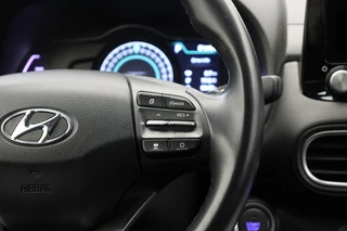 Hyundai Kona Hyundai Kona Electric Fashion 64 kWh - Carplay, Camera, Cruise, SOH 90% - afbeelding nr 14