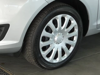 Ford Fiesta Ford Fiesta 1.0 Style Zeer mooi ! - afbeelding nr 7