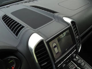 Porsche Cayenne Porsche Cayenne 3.0 S E-Hybrid 410PK / Porsche Sport Design / LED - afbeelding nr 30