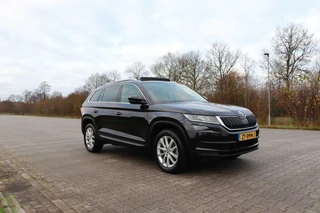 Škoda Kodiaq Skoda Kodiaq 1.5 TSI Business Edition panodak deels leder adaptive cruise stoelverwarming trekhaak camera carplay android navigatie dab - afbeelding nr 22