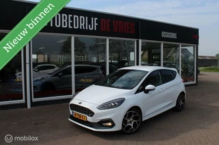 Ford Fiesta Ford Fiesta 1.5 EcoBoost ST-3 Full-Led/Recaro/Apple-Carplay - afbeelding nr 1