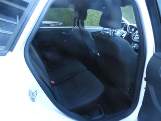 Ford Focus Ford Focus Wagon 1.5 ST -Line - afbeelding nr 19
