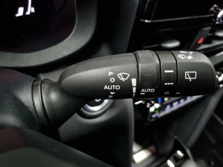 Toyota Yaris Cross Toyota Yaris Cross 1.5 Hybrid/Team-D/PDC/BSM/Elektr. Achterklep - afbeelding nr 38