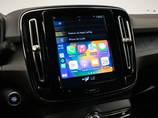 Volvo XC40 Volvo XC40 1.5 T5 Twin Sport (APPLE CARPLAY,NAVI,CAMERA,LED,XENON,STOELVERWARMING,TREKHAAK,GETINT,CRUISE,CLIMATE,NETTESTAAT) - afbeelding nr 2