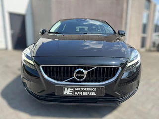 Volvo V40 Volvo V40 2.0 T2 Momentum 185PK / 4-SEIZOENENBANDEN / FULL LED / STOELVERW. / PDC / TREKHAAK - afbeelding nr 5
