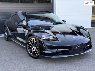 Porsche Taycan Cross Turismo 4