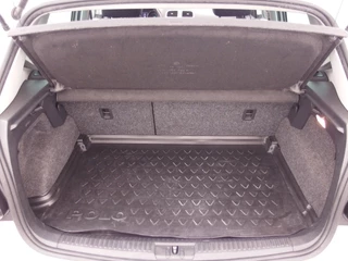 Volkswagen Polo Volkswagen Polo 1.0 BlueMotion Edition AUTOMAAT / NAVI / AIRCO / CRUISE / PDC / BLUETOOTH / NL-AUTO - afbeelding nr 39