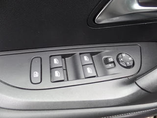 Peugeot 2008 - afbeelding nr 15