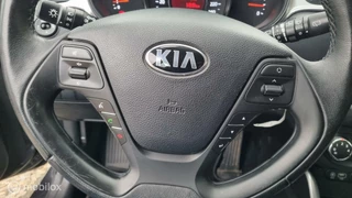 Kia cee'd Kia cee'd Sportswagon 1.4 T ComfortLine stoelverwarming , lm velgen airco - afbeelding nr 18