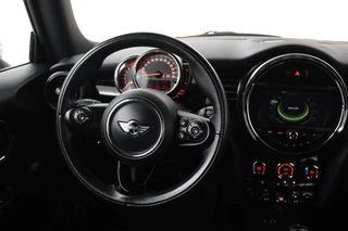 MINI Cooper Mini Mini 1.5 Cooper (CRUISE CONTROL, NAVIGATIE, BLUETOOTH, CLIMATE CONTROL, NL-AUTO) - afbeelding nr 4