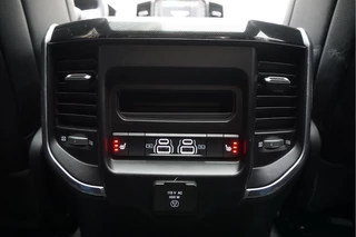 Dodge Ram 1500 Grote NAVI | Apple Carplay | 4x stoel- en stuurverwarming | Stoelventilatie | Bypass klep | 22inch | LED pakket - afbeelding nr 37