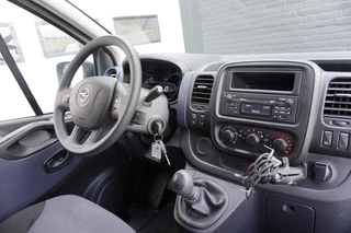 Opel Vivaro - Airco - Cruise - PDC - €9.950,- Excl. - afbeelding nr 3