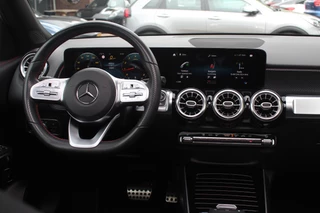 Mercedes-Benz GLB Mercedes-Benz GLB 200 Premium Plus 7p. / Panoramadak / Camera / 20'' / Sfeerverlichting / Navigatie / Dodehoek / DAB / Stoelverwarming / Cruise Control - afbeelding nr 9