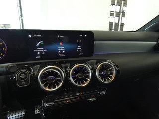 Mercedes-Benz A-Klasse Mercedes-Benz A-Klasse 180 Bns Solution AMG Night Navi Trekhaak ! Nl auto - afbeelding nr 16