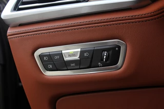 BMW X7 BMW X7 M50i High Executive Sky Lounge | M-sport | Bowers en Wilkins - afbeelding nr 43