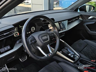 Audi A3 Audi A3 Limousine 35 TFSI S edition Panorama/Keyless/RS Seats/Matrix/S-line - afbeelding nr 3
