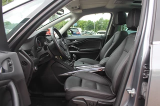 Opel Zafira Opel Zafira 1.4 Turbo Edition 7p. / Trekhaak / Panoramadak / Camera / Leder / 19'' / Navigatie / Stuurverwarming / DAB / ACC / Stoelverwarming / LED-lichtpakket - afbeelding nr 10