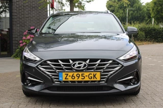 Hyundai i30 Hyundai i30 Wagon 1.0 T-GDI Comf.Smart Aut. Navi/Led/Pdc/Cam/16