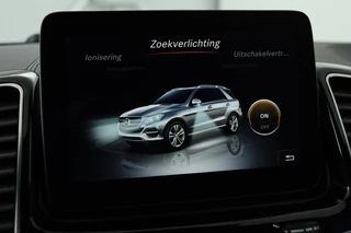 Mercedes-Benz GLE Mercedes-Benz GLE-klasse 350d 4MATIC | Panoramadak | Stoelventilatie |  Adaptive cruise | Carplay | 360 camera | Trekhaak | Entertainment | Stuurverwarming | Massage | Leder | Memory | Keyless | Luchtvering - afbeelding nr 30