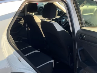 Volkswagen T-Roc - afbeelding nr 29