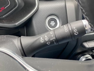 Renault Clio Renault Clio 1.0 TCE Intens - NL Auto - Apple/Android Carplay - All Season - afbeelding nr 20