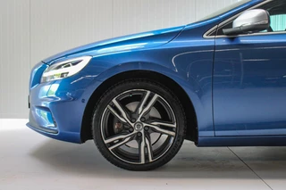 Volvo V40 Volvo V40 2.0 D3 Business Sport PANO| R DESIGN - afbeelding nr 18