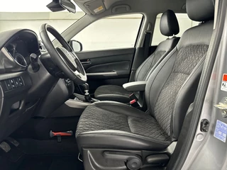 Suzuki Vitara Suzuki Vitara 1.4 Boosterjet Style Smart Hybrid | Navigatie | Lederen Bekleding | Adaptieve Cruise Control - afbeelding nr 19