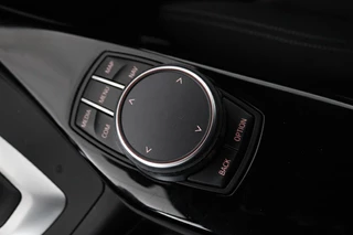 BMW 1 Serie BMW 1-serie 118i Sport Line Edition | Full LED |  Sportstoelen | Navigatie | Climate control | Parkeerhulp | Cruise control - afbeelding nr 18