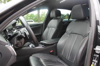 BMW 5 Serie BMW 5 Serie 530e iPerformance eDrive Ed. M Sport / Schuifdak / Camera / Leder / Head-up / 18'' / Virtual Cockpit / Stoelverwarming / DAB / Cruise Control - afbeelding nr 3