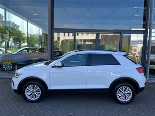 Volkswagen T-Roc Volkswagen T-Roc 1.0TS Life Carplay Navi Clima - afbeelding nr 4