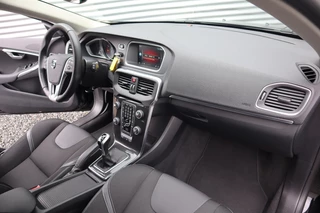 Volvo V40 Volvo V40 2.0 T2 Momentum | voll.dealer oh.| navi | stoelverw.| jaarbeurt - afbeelding nr 37