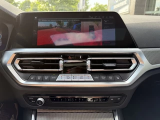 BMW 3 Serie BMW 3 Serie Touring 330e xDrive M-Sport | Pilot assist | Pano | H&K | Laser | Leer | - afbeelding nr 39