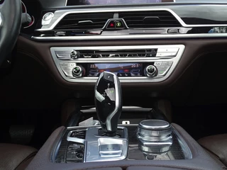 BMW 7 Serie BMW 7 Serie 730d xDr. High Exec. M-sport Individual 2016 / LED *NAP* - afbeelding nr 21