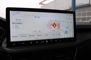 Ford Kuga Ford Kuga 2.5 PHEV Active X Driver Assistance Pack | Panoramadak | Winter Pack | Wegklapbare trekhaak | 19 inch lichtmetalen velgen | Adaptieve Matrix LED koplampen met Coast to Coast |  Reservewiel | - afbeelding nr 33