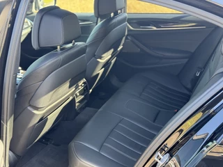 BMW 5 Serie BMW 5 Serie 530e iPerf High Exe SCHUIFDAK M-Pakket 20inch - afbeelding nr 15