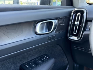 Volvo XC40 Volvo XC40 T5 Ultimate Dark | Panoramadak | Leder | H&K Audio - afbeelding nr 13