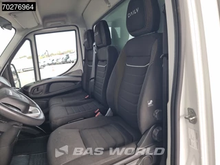 Iveco Daily Iveco Daily 35S18 Automaat Bakwagen Laadklep Zijdeur ACC LED Camera Lat om Lat Airco Cruise Meubelbak Koffer 22m3 Airco - afbeelding nr 13