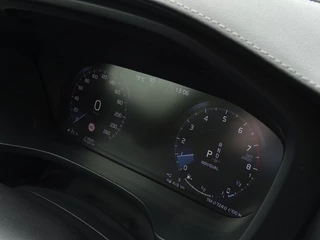 Volvo XC60 Volvo XC60 T8 407PK AWD / Inscription / panoramadak / 360° / LED - afbeelding nr 19