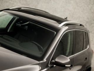 Volkswagen Tiguan Volkswagen Tiguan 1.4 TSI R-Line Sport 150Pk Automaat (PANORAMADAK, NAVIGATIE, XENON, CAMERA, LEDEREN SPORTSTOELEN, STOELVERWARMING, KEYLESS, CRUISE, NIEUWE APK, NIEUWSTAAT) - afbeelding nr 38