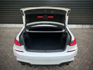 BMW 3 Serie BMW 3 Serie 330i M-PERFORMANCE DAK|HEADUP|360CAM|ACC|INDIVIDUAL - afbeelding nr 49