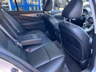 Infiniti Q Infiniti Q50 2.0t Sport Tech | Pano | Leder | ACC | Bomvol - afbeelding nr 7