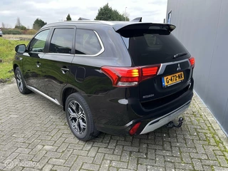 Mitsubishi Outlander Mitsubishi Outlander 2.4 PHEV Pure 18