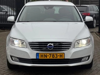 Volvo V70 - afbeelding nr 2