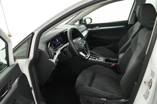 Volkswagen Golf Volkswagen Golf 1.0 eTSI Life | Camera | Adaptive cruise |  Memory | Full LED | Carplay | Side Assist | Park Assist | Sfeerverlichting | DAB - afbeelding nr 5