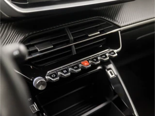 Peugeot 208 (APPLE CARPLAY, GROOT NAVI, PARKEERSENSOREN, SPORTSTOELEN, LANE ASSIST, NIEUWE APK, NIEUWSTAAT) - afbeelding nr 9